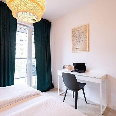 Apartamenty Niedaleko Dworca Od Wroclawapartament-Pl Екстер'єр фото