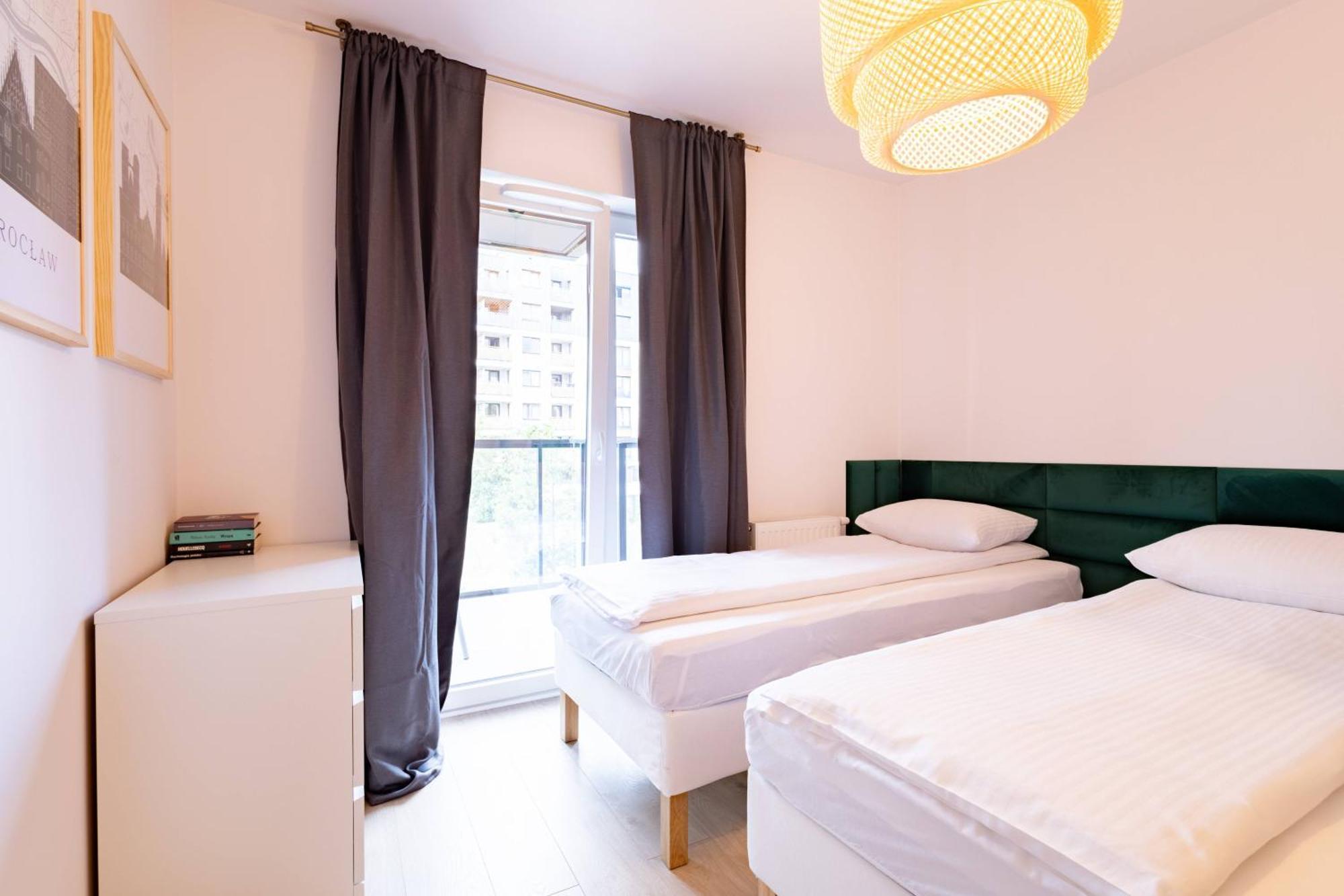 Apartamenty Niedaleko Dworca Od Wroclawapartament-Pl Екстер'єр фото