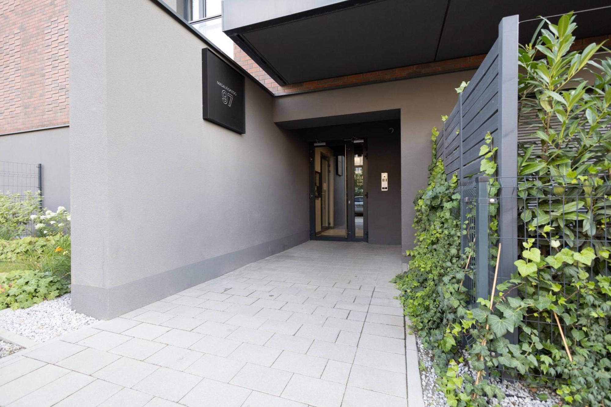 Apartamenty Niedaleko Dworca Od Wroclawapartament-Pl Екстер'єр фото