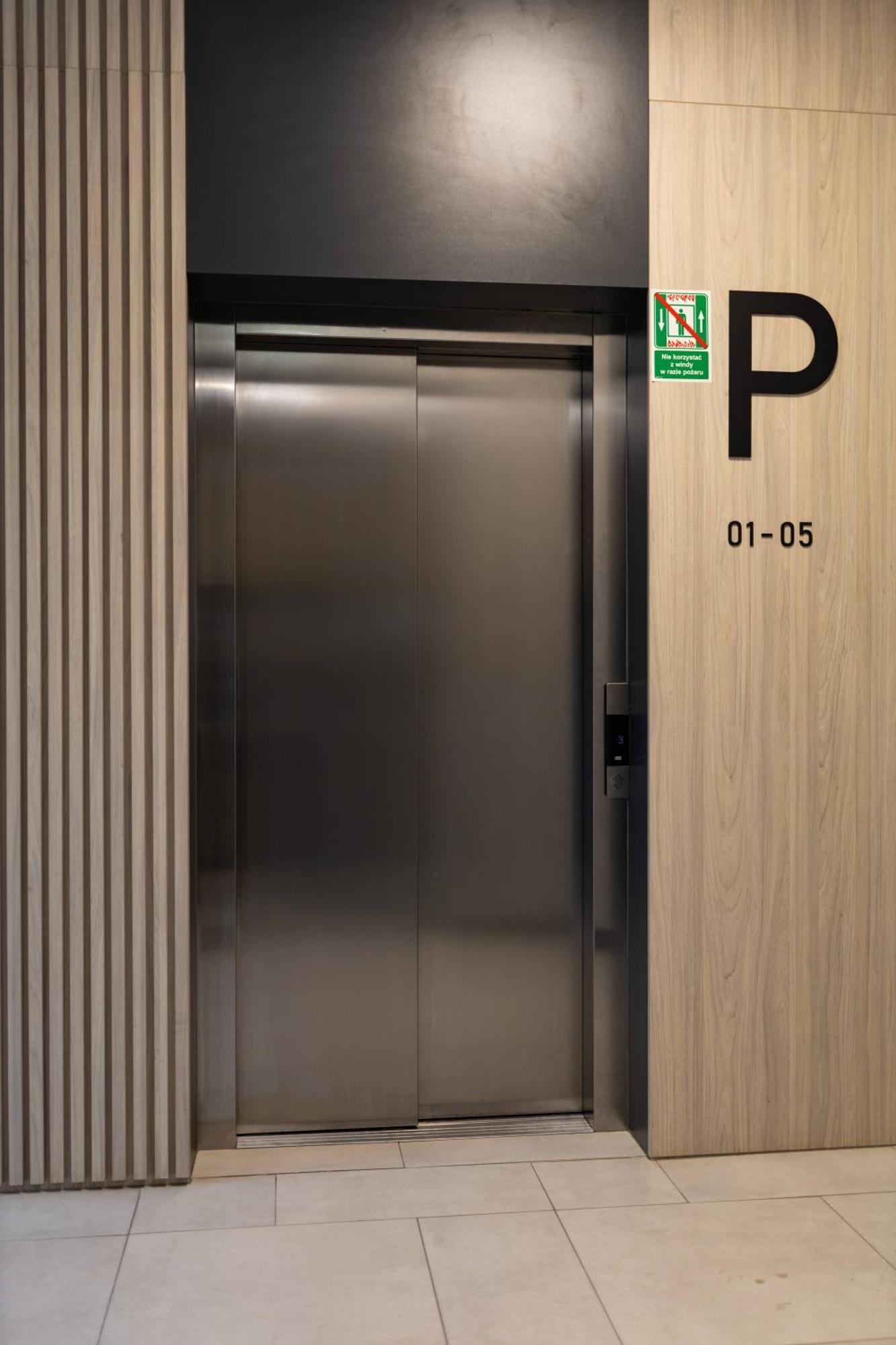 Apartamenty Niedaleko Dworca Od Wroclawapartament-Pl Екстер'єр фото